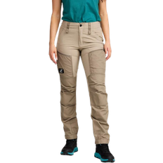 Damen - Gehen & Wandern Hosen RevolutionRace RVRC GP Pro Pants Women - Aluminum/Brindle