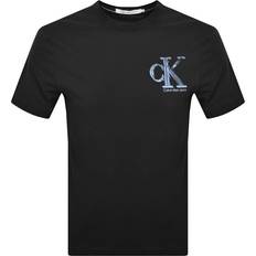 Calvin Klein T-shirt
