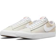 Nike Blazer Low Pro Skate Sneaker