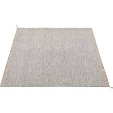 Muuto Tæpper & Skind Muuto Ply Uldgulvtæppe 240 x 240 cm Hvid, Sort cm