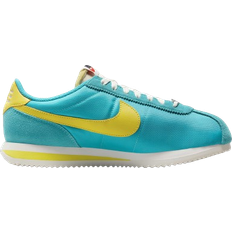 Nike Cortez Textile W - Dusty Cactus/Sail/Team Orange/Lightning