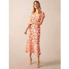 Ro&Zo Daisy Print Sweetheart Neck Midi Dress, Red