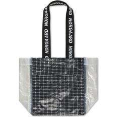Mads Nørgaard Sort Tasker Mads Nørgaard Laundrette Micra Taske, Black/Transparent
