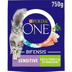 Purina Cats Pets Purina ONE Sensitive Dry Cat Food Rich Turkey 750g