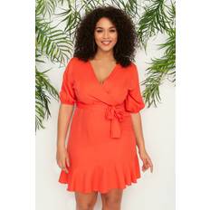 Knälånga klänningar - Orange Trendyol Curve Orangefarbenes, Gewebtes, Zweireihiges Kleid Mit Gürtel für Damen