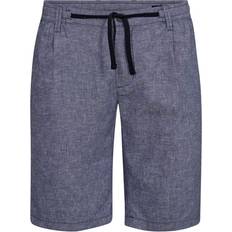 Linen shorts modern fit