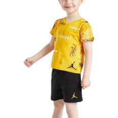 Muut Setit Nike Infant Jordan All Over Print T-shirt/Shorts Set - Yellow