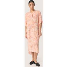 Soaked in Luxury Dresses Soaked in Luxury Zaya Dizzy Print Midi Dress, Apricot/Multi