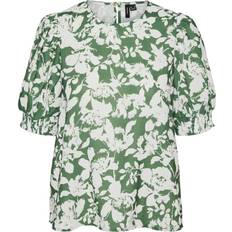 Blumen Blusen Vero Moda Bluse mit floralem Muster 'FREJ' in Oliv, Größe