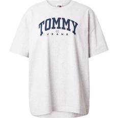 6XL Blusar Tommy Jeans Oversizeshirt 'VARSITY 1' navy hellgrau