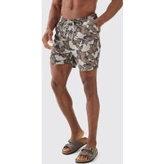 Camouflage Bademode boohooMAN Mens Mid Length Camo Swim Short - Khaki