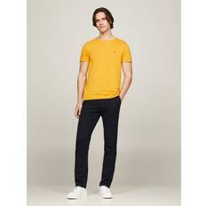 Tommy Hilfiger Stretch Slim FIT TEE Mand Kortærmede T-shirts hos Magasin City Yellow