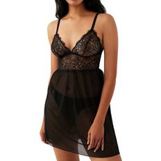 Femme Chemises de nuit b.tempt'd by Wacoal Mesh Lace Chemise