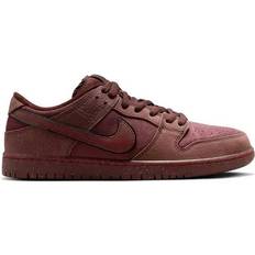 Nike dunk low red NIKE SB Dunk Low M - Burgundy Crush/Earth/Dark Pony/Dark Team Red