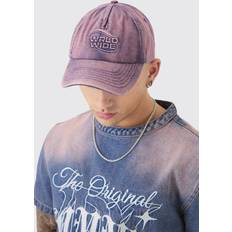 Roze Petten boohooMAN Worldwide Embossed Washed Cap - Pink