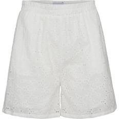 Forudbestilling Liberte Rebekka-Shorts White hvid