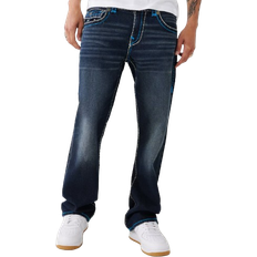 True Religion Herr Jeans True Religion Men's Billy Super T Stitch Bootcut Jean - Chicory Dark Wash