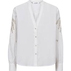 Co'Couture Skjorter Co'Couture Co Couture KelliseCC Lace Cut V-Shirt 35551 White