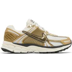 Gold - Women Shoes Nike Air Zoom Vomero 5 W - Photon Dust/Metallic Gold/Gridiron/Sail