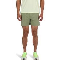 New Balance Homme Shorts New Balance RC Short 5" - Green Polywoven