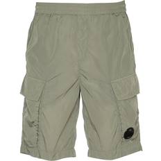 CP COMPANY Shorts CP COMPANY Men's Chrome-R Cargo Bermuda Shorts Drizzle Grey drizzle grey