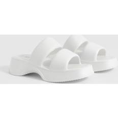 Slides boohoo Double Strap Chunky Platform Sliders - White