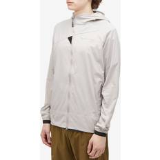 Klättermusen Uomo Abbigliamento esterno Klättermusen Nal Hooded Softshell Jacket Grey Man