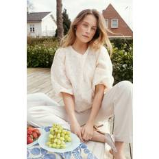 Neo Noir Vita Blusar Neo Noir Lorraine Brocade Blouse - Vit