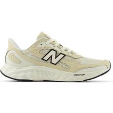 New Balance Fresh Foam Arishi v4 - Angora Sandstone - Cream