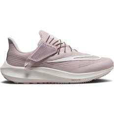 Scarpe sportive Nike Pegasus FlyEase W - Platinum Violet/Smokey Mauve/Saturn Gold/Summit White