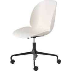 GUBI Kantoorstoelen GUBI Beetle Meeting Chair Alabaster White-Black