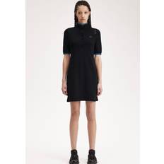 Fred Perry Kleider Fred Perry x Amy Winehouse Tipped Pique Black Kleid Schwarz = EUR