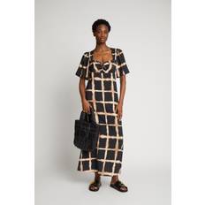 Munthe Dame Kjoler Munthe OTUSSI Dress Sort