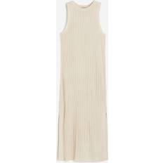 H&M Dresses H&M Ribstrikket Kjole Lys Beige, Hverdagskjoler. Farve: Light beige størrelse