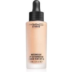 MAC Studio Waterweight Foundation SPF30 NW15