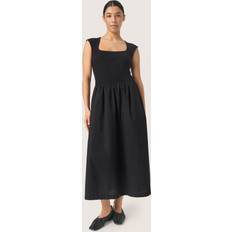 Soaked in Luxury SLSimone Phoebe Dress - Svart