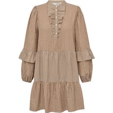 38 - Brun - Korte kjoler A View Karin Dress - Brown/White