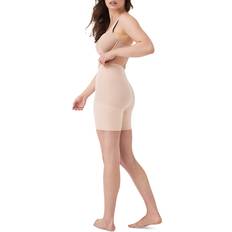 Corsetten Spanx Everyday Seamless Shaping Medium Corrigerende Short - Beige