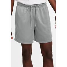 Nike Club Flow Shorts mit Netzstoff