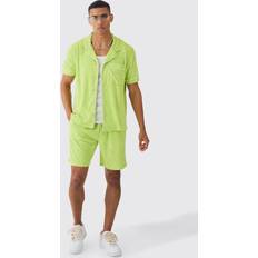 Mies Pyjamat ale boohooMAN Contrast Piping Towelling Shirt And Short Set - Light Green