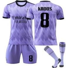 Real Madrid Jalkapalloasut Real Madrid Kroos 8 Football Shirt 2022/23