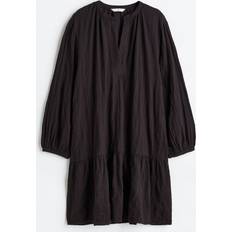 H&M Ladies Black V-neck dress