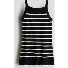 Round Dresses H&M Girls Black Rib-knit strappy dress 8-10Y