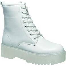 Boots C&C California Women's Lucie Bootie in White Size M