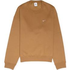 Nike swoosh sweatshirt Nike Solo Swoosh Crew Sweatshirt - Ale Brown/White