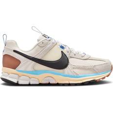 Nike Zoom Vomero 5 Premium W - Pale Ivory/Light Bone/Pale Vanilla/Black