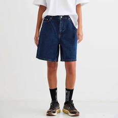 Woodbird Wbmaggie 90s rinse shorts Shorts til damer Blå