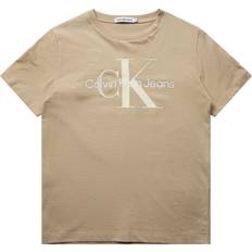 Calvin Klein CK Monogram SS Tshirt år Kortærmede T-shirts hos Magasin Rae