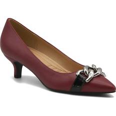 Adrienne Vittadini Saga Leather Pump