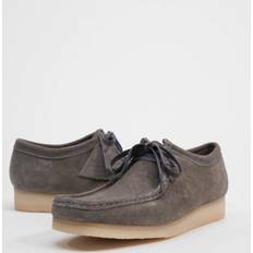 Clarks Wallabee Sneakers - Grey Suede